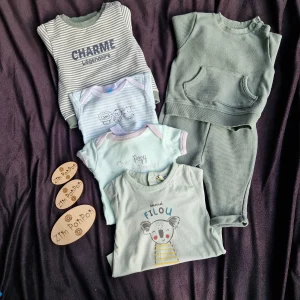 Lot Pierre , ensemble pull pantalon vert , pulle vert , body et tee-shirt